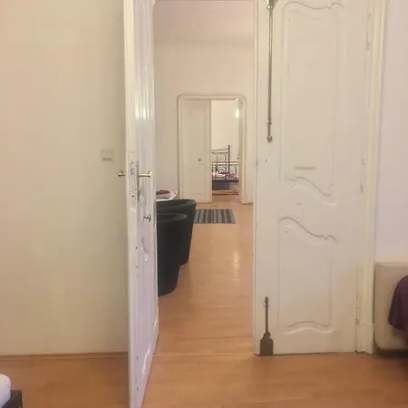Mira 2 Apartmán